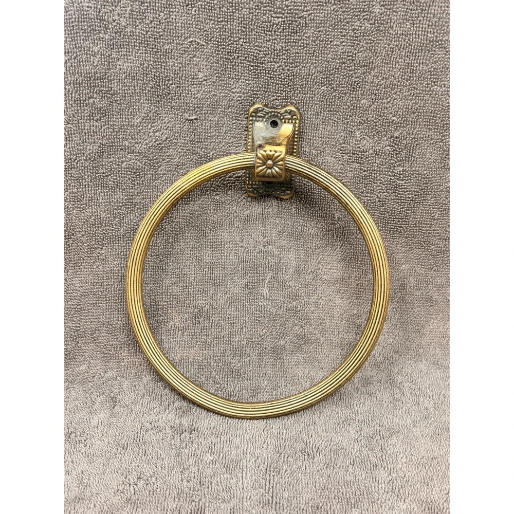 Vtg Towel Ring Wall Mount Bathroom Hand Towel Holder Decorative Hardware